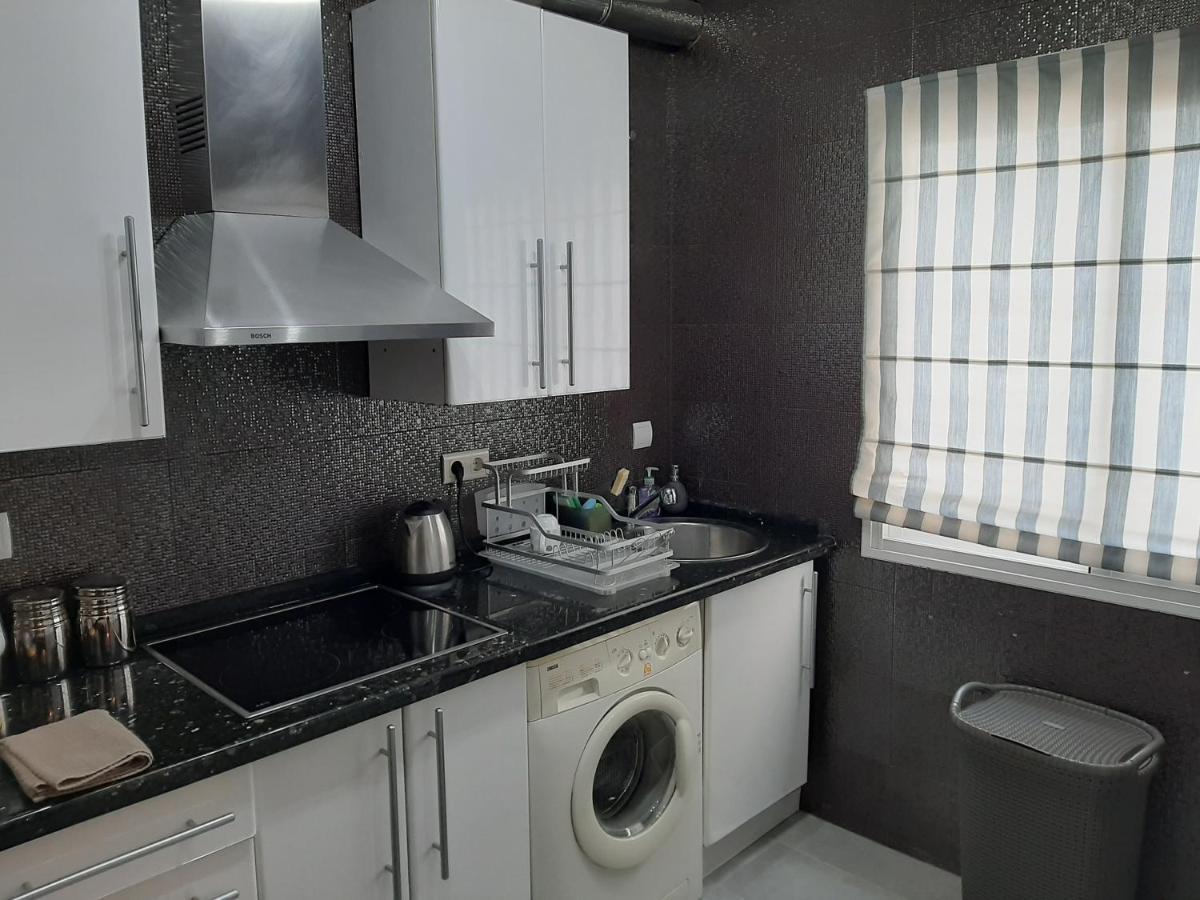 Apartment In Perfect Position Historic Centre Малага Екстер'єр фото